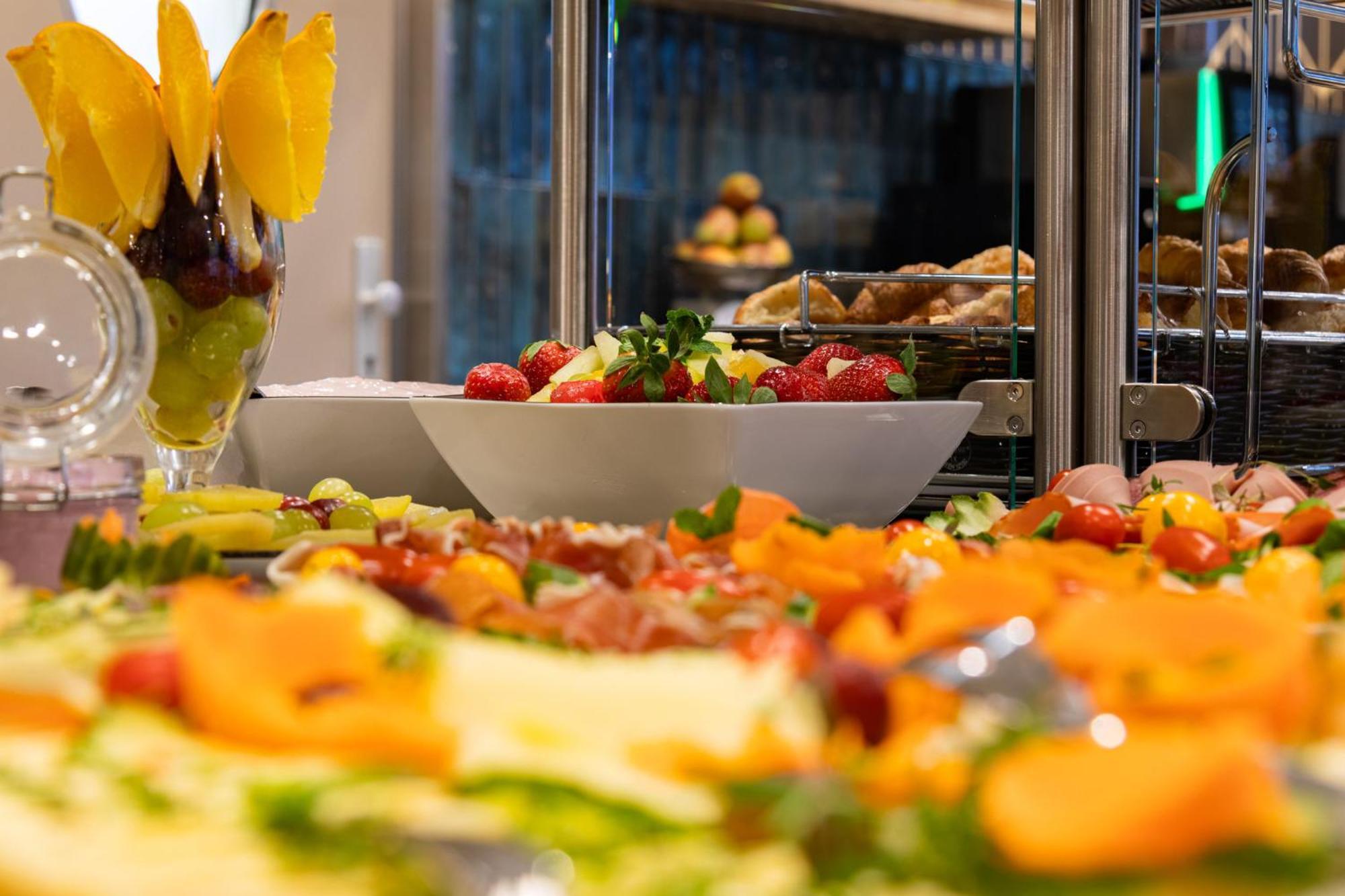 Holiday Inn - The Niu, Flower Konstanz By Ihg Exterior photo