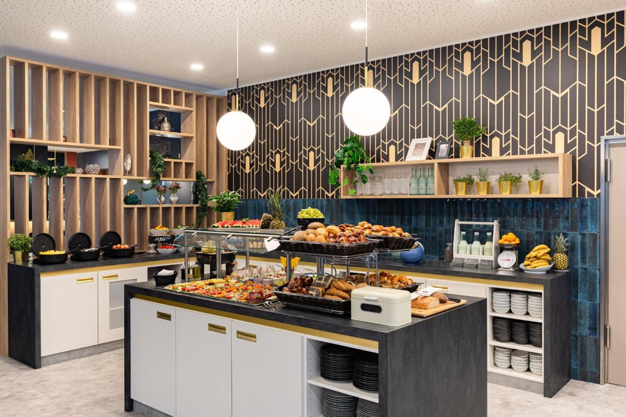Holiday Inn - The Niu, Flower Konstanz By Ihg Exterior photo